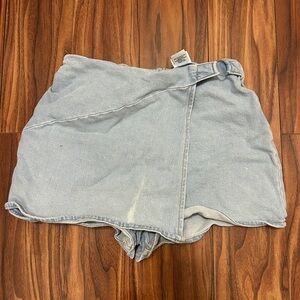SO Light Blue Wrap Denim Skorts